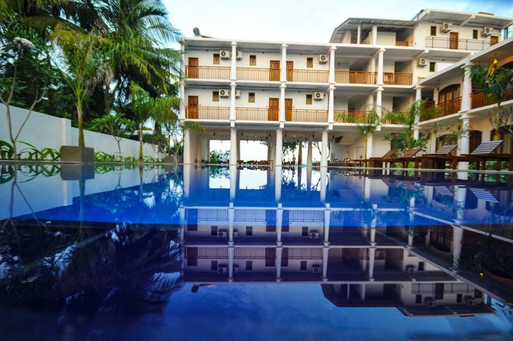 Yala Oga Reach Hotel Тиссамахарама Экстерьер фото
